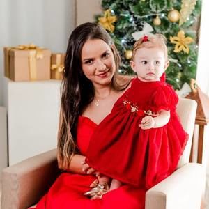 Meet your Posher, Carolina